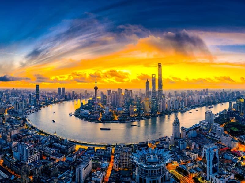 Shanghai travel guide (2026) skyline views and classic neighborhoods